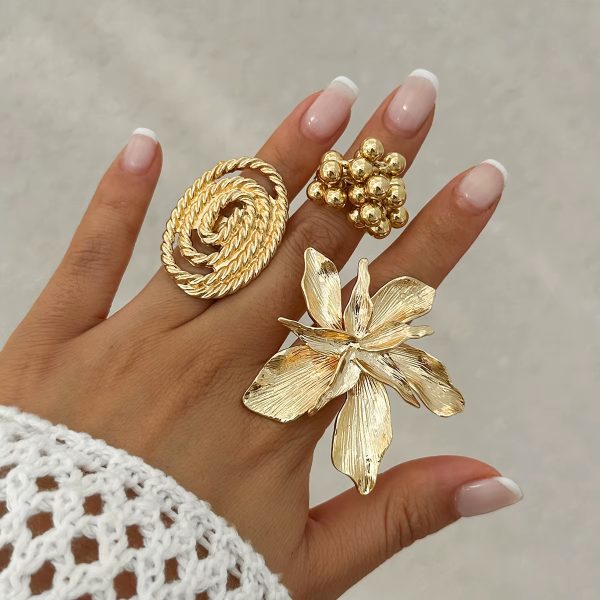 Hand Ring Decoration